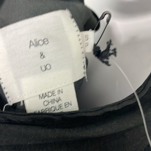 Urban Outfitters X Alice Ginette Top NEW small black - Picture 8 of 9